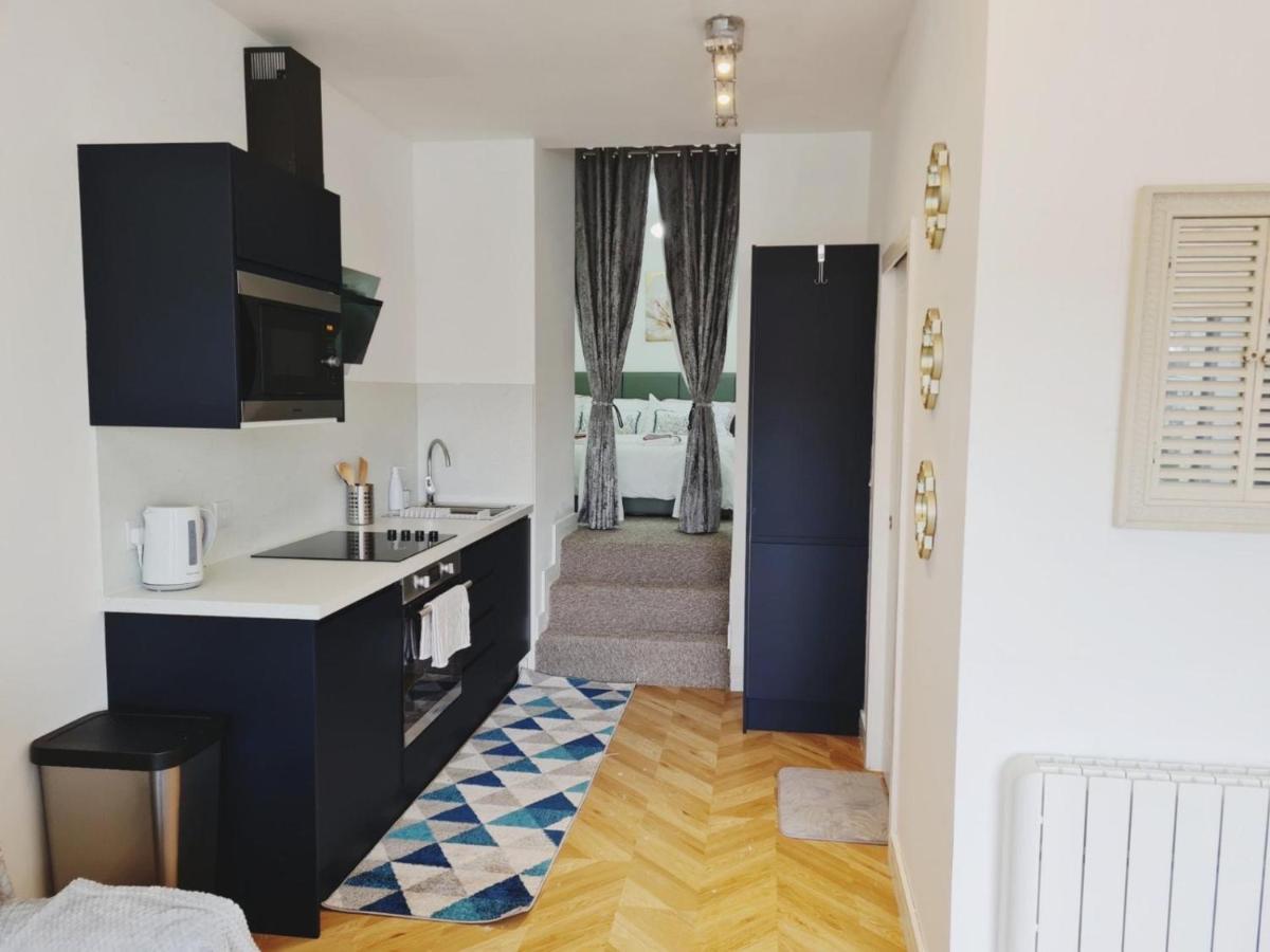 Penlea 1-Bed Flat With Harbour View In Tarbert Lejlighed Tarbert  Eksteriør billede